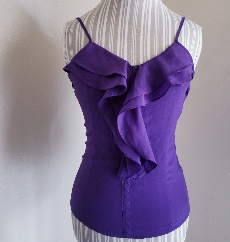purple tank top